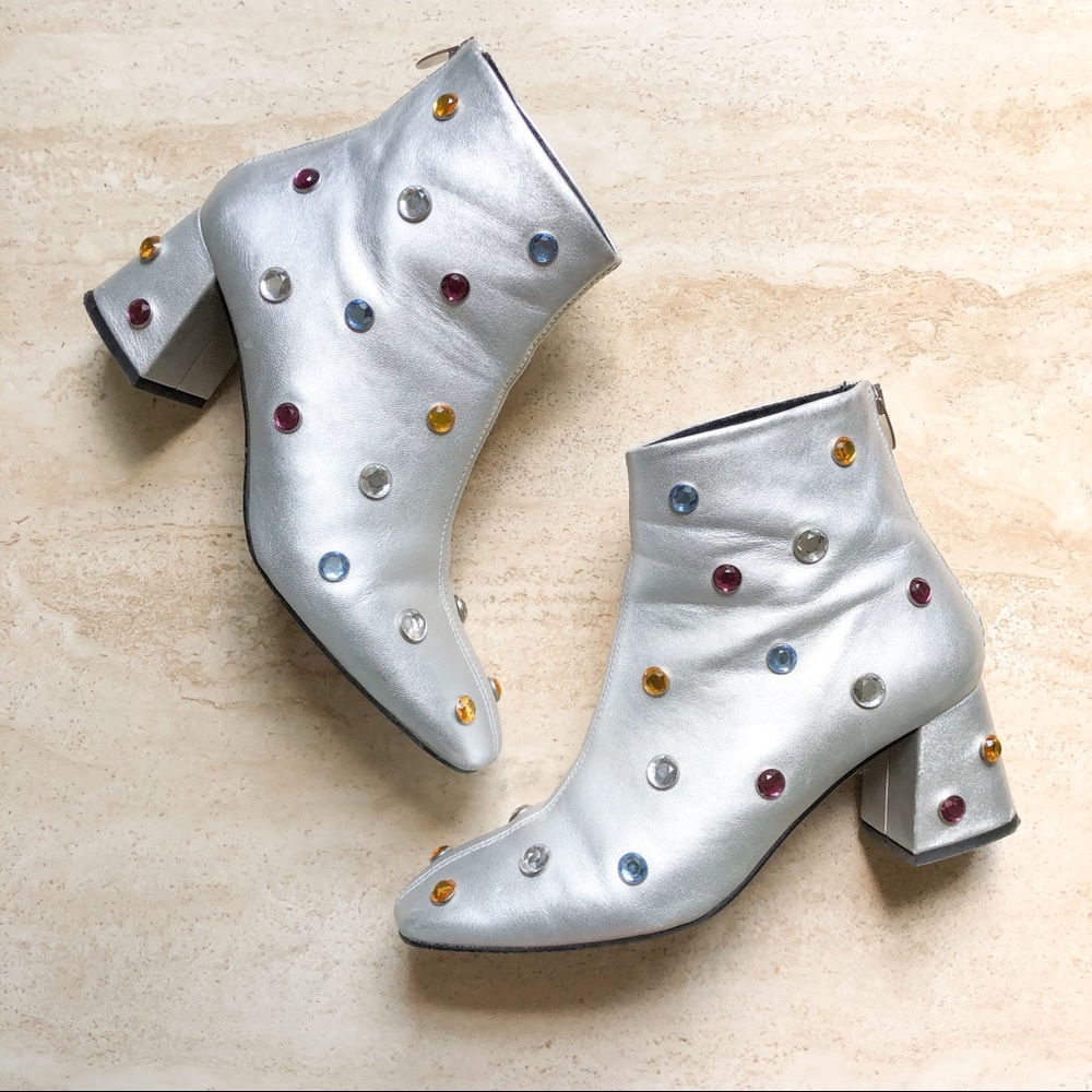 ❗️SOLD❗️Crosswalk Silver Leather Studded Boots